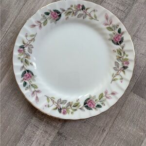 Creative Fine China Regency Rose Patterned 7 5/8 inches Salad Plate